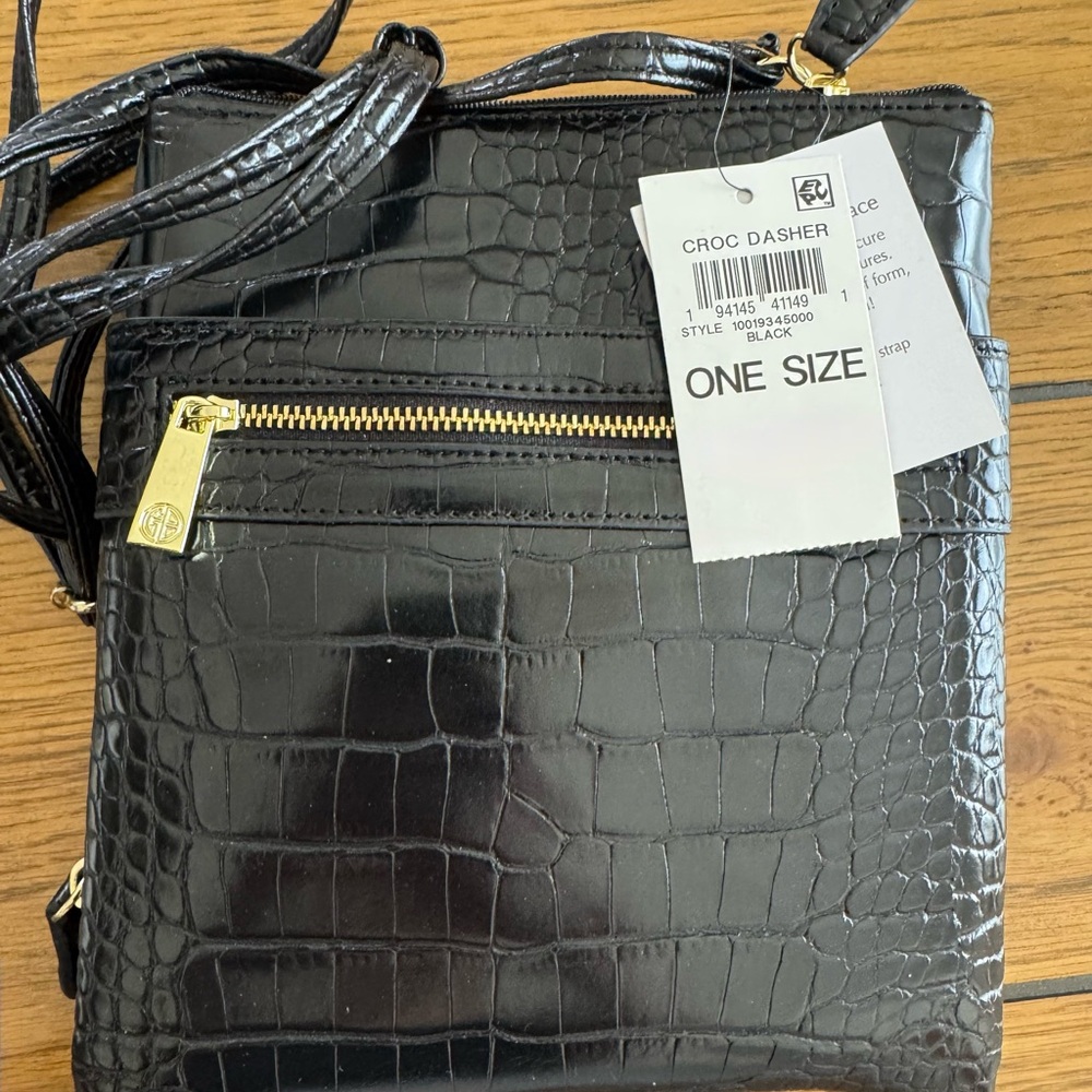 Never Used***Giani Bernini Black Croc-Embossed Crossbody Bag with Gold Accents